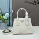 Upgrade your summer classic style 2024SS tote bag PRADA Upgrade your summer classic style 2024SS tote bag PRADA