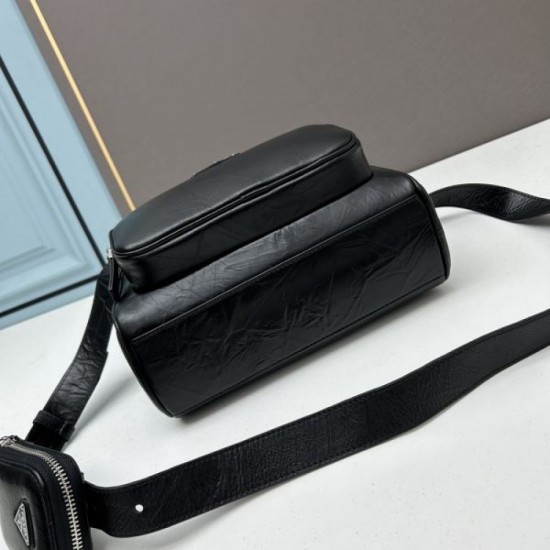 New item 2024SS tote bag PRADA that has been featured in many magazines New item 2024SS tote bag PRADA that has been featured in many magazines