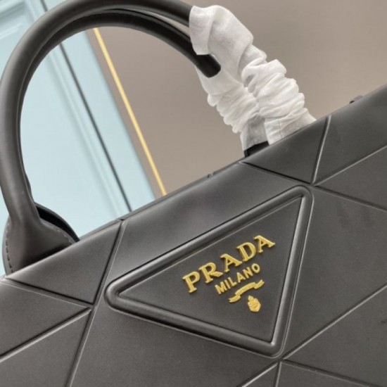 Enjoy the latest summer style 2024SS tote bag PRADA Enjoy the latest summer style 2024SS tote bag PRADA