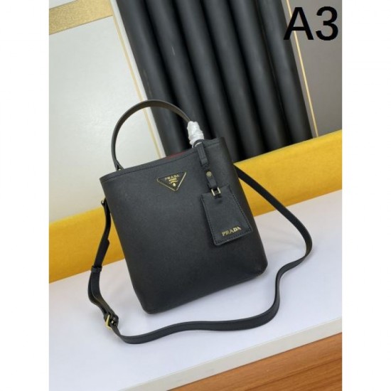 Fashionable style continues this season 2024SS tote bag PRADA Fashionable style continues this season 2024SS tote bag PRADA
