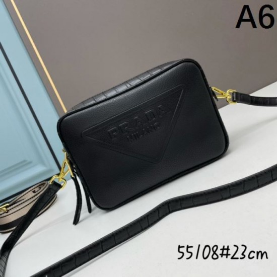Cute guaranteed to be sold out Very popular 2024SS shoulder bag PRADA Prada Cute guaranteed to be sold out Very popular 2024SS shoulder bag PRADA Prada