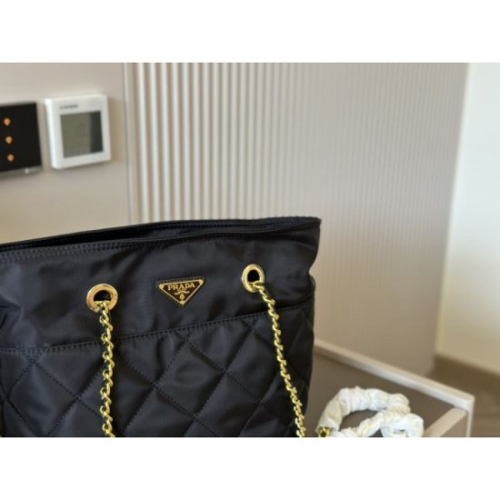 Not to be missed Summer items 2024SS tote bag PRADA Prada Not to be missed Summer items 2024SS tote bag PRADA Prada