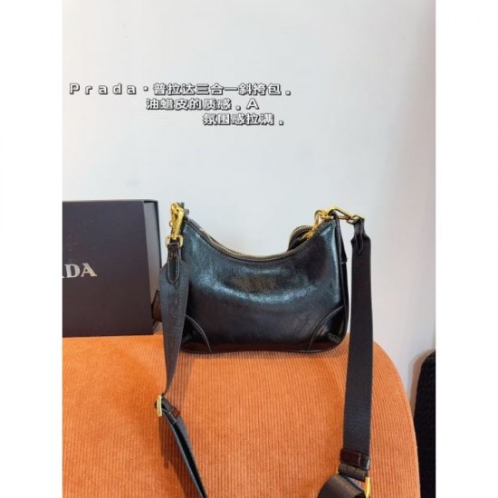 New Spring/Summer 2024SS tote bag PRADA with great local prices New Spring/Summer 2024SS tote bag PRADA with great local prices