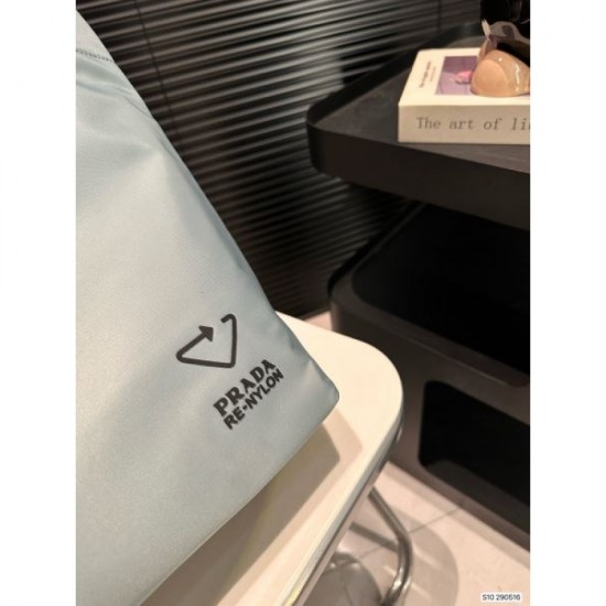 Rare! Limited to stores 2024SS tote bag PRADA Prada Rare! Limited to stores 2024SS tote bag PRADA Prada