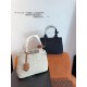 Currently on discount for a limited time 2024SS Tote Bag PRADA Currently on discount for a limited time 2024SS Tote Bag PRADA