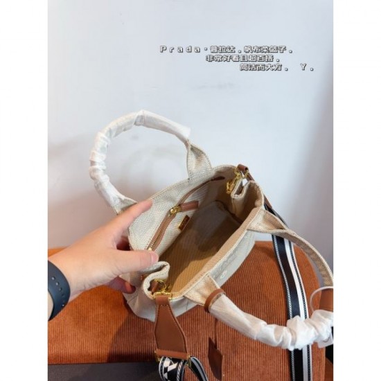 Currently on discount for a limited time 2024SS Tote Bag PRADA Currently on discount for a limited time 2024SS Tote Bag PRADA