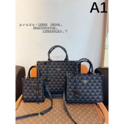 Very popular model in Japan 2024SS tote bag PRADA Prada