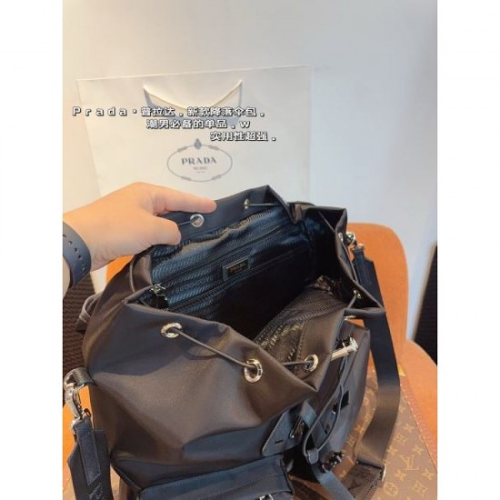 Spring/summer arrival limited sale price 2024SS backpack PRADA Prada Spring/summer arrival limited sale price 2024SS backpack PRADA Prada