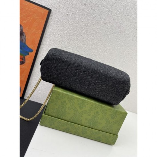 2024SS PRADA shoulder bag that will definitely be popular this summer 2024SS PRADA shoulder bag that will definitely be popular this summer