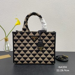 2024SS New Summer Excellent Item PRADA Tote Bag