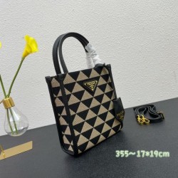 2024SS Dressing too advanced PRADA Prada tote bag