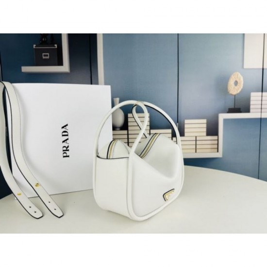 2024SS Summery and refreshing impression PRADA Prada tote bag 2024SS Summery and refreshing impression PRADA Prada tote bag