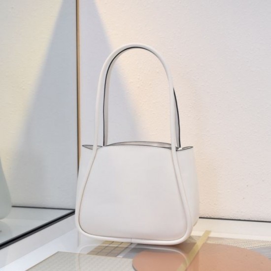 2024SS Spring/Summer New Item Sold Out Magazine PRADA Tote Bag 2024SS Spring/Summer New Item Sold Out Magazine PRADA Tote Bag