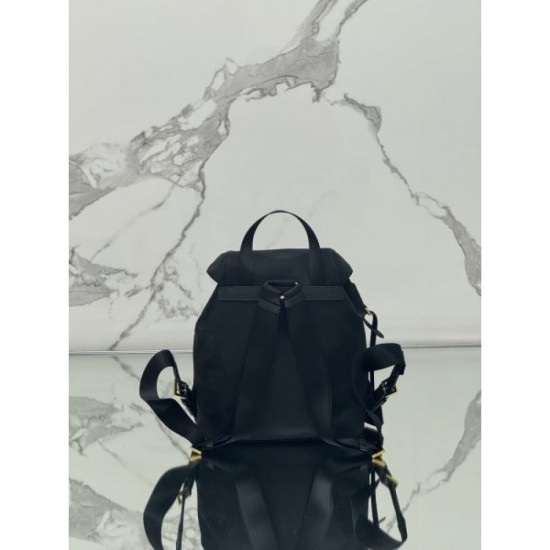 2024SS Transform into a beautiful outfit PRADA Backpack 2024SS Transform into a beautiful outfit PRADA Backpack
