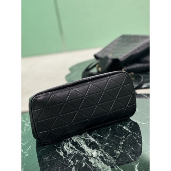 PRADA Prada 2024FW Hot Sale Domestic Sold Out Limited Quantity Tote Bag PRADA Prada 2024FW Hot Sale Domestic Sold Out Limited Quantity Tote Bag