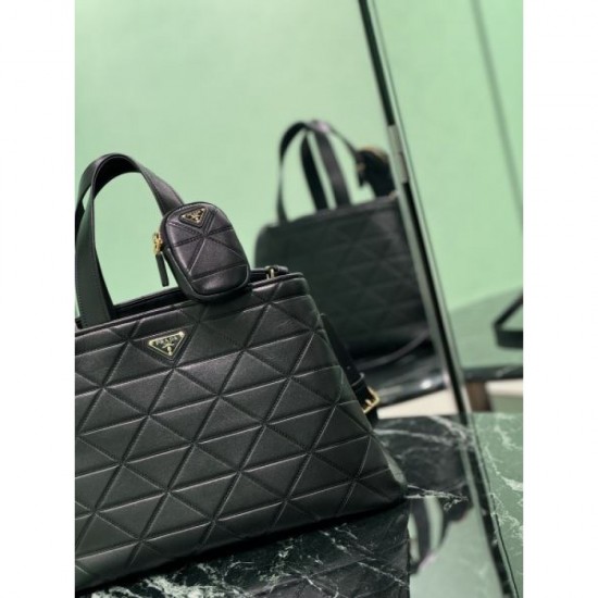 PRADA Prada 2024FW Hot Sale Domestic Sold Out Limited Quantity Tote Bag PRADA Prada 2024FW Hot Sale Domestic Sold Out Limited Quantity Tote Bag