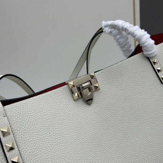 Rising in popularity 2024SS tote bag VALENTINO Rising in popularity 2024SS tote bag VALENTINO