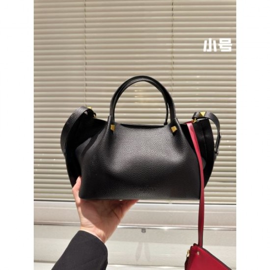 Lowest price popular item 2024SS tote bag VALENTINO Valentino Lowest price popular item 2024SS tote bag VALENTINO Valentino