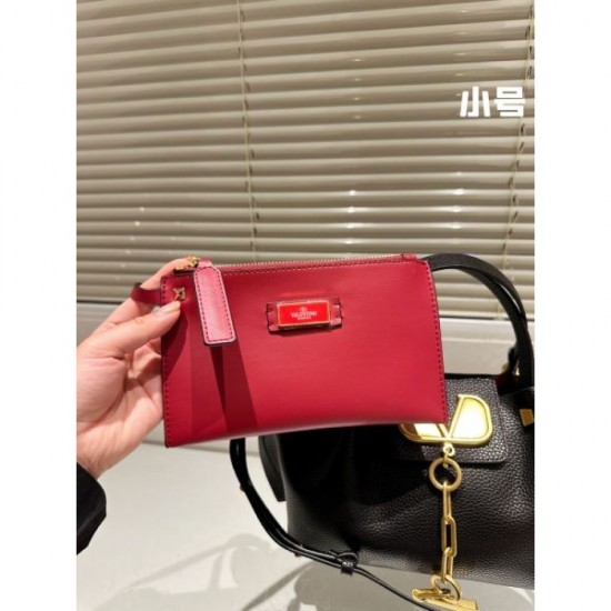 Lowest price popular item 2024SS tote bag VALENTINO Valentino Lowest price popular item 2024SS tote bag VALENTINO Valentino