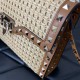 Limited production product 2024SS shoulder bag VALENTINO Valentino Limited production product 2024SS shoulder bag VALENTINO Valentino
