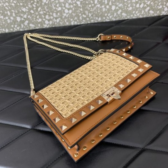 First come, first served 2024SS Shoulder Bag VALENTINO Valentino First come, first served 2024SS Shoulder Bag VALENTINO Valentino