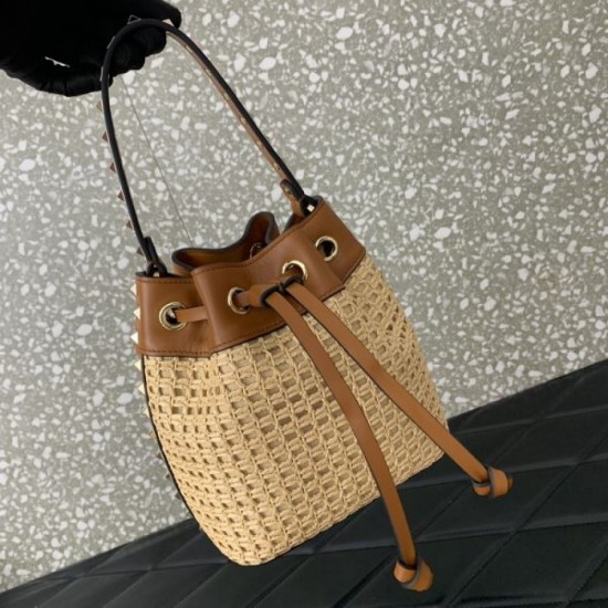 Great value 2024SS tote bag VALENTINO Great value 2024SS tote bag VALENTINO