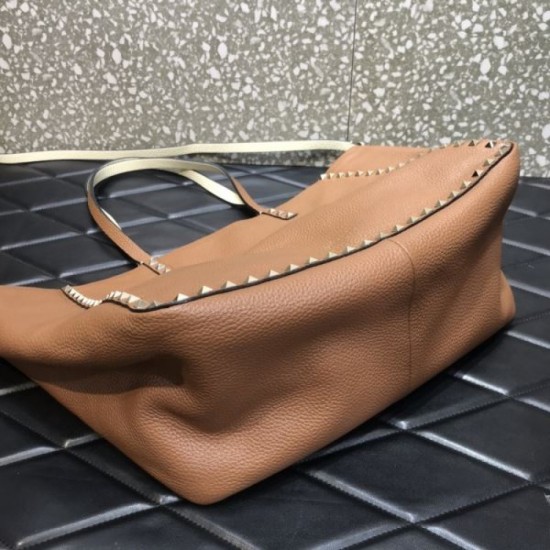 Super bargain cheap 2024SS tote bag VALENTINO Valentino Super bargain cheap 2024SS tote bag VALENTINO Valentino