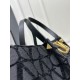 2024SS limited quantity VALENTINO tote bag 2024SS limited quantity VALENTINO tote bag