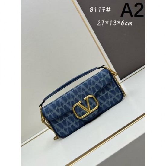 VALENTINO 2024FW latest arrival shoulder bag VALENTINO 2024FW latest arrival shoulder bag
