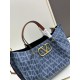 VALENTINO 2024FW Highly Utilized Tote Bag VALENTINO 2024FW Highly Utilized Tote Bag