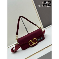 VALENTINO 2024FW hugely popular tote bag