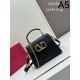 VALENTINO 2024FW New arrival tote bag this season VALENTINO 2024FW New arrival tote bag this season