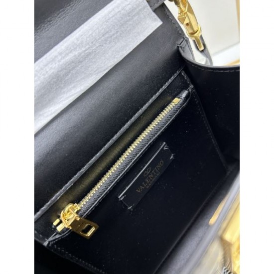 VALENTINO 2024FW New arrival tote bag this season VALENTINO 2024FW New arrival tote bag this season