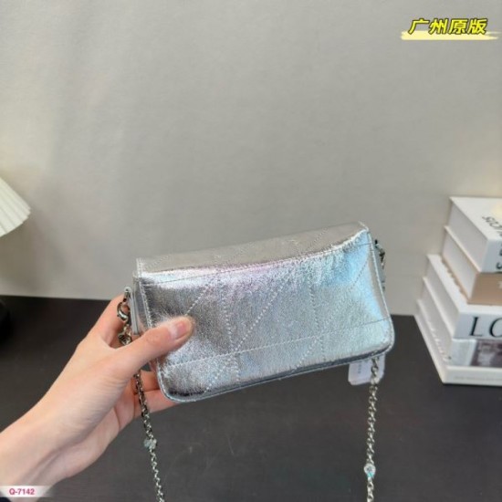 Popular 2024SS Shoulder Bag YSL Yves Saint Laurent Popular 2024SS Shoulder Bag YSL Yves Saint Laurent