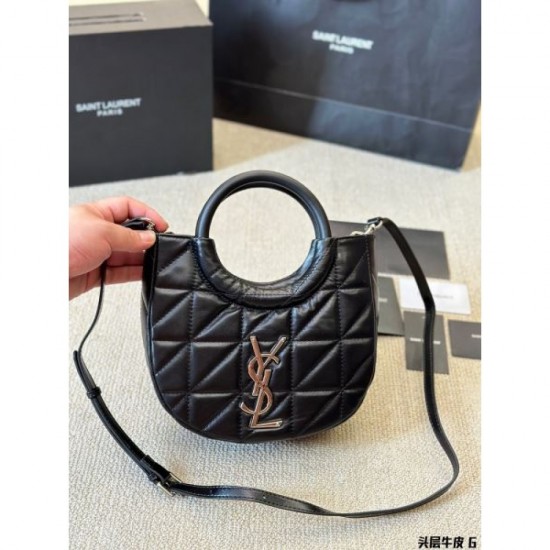 2024SS Tote Bag YSL Yves Saint Laurent Used by Celebrities 2024SS Tote Bag YSL Yves Saint Laurent Used by Celebrities