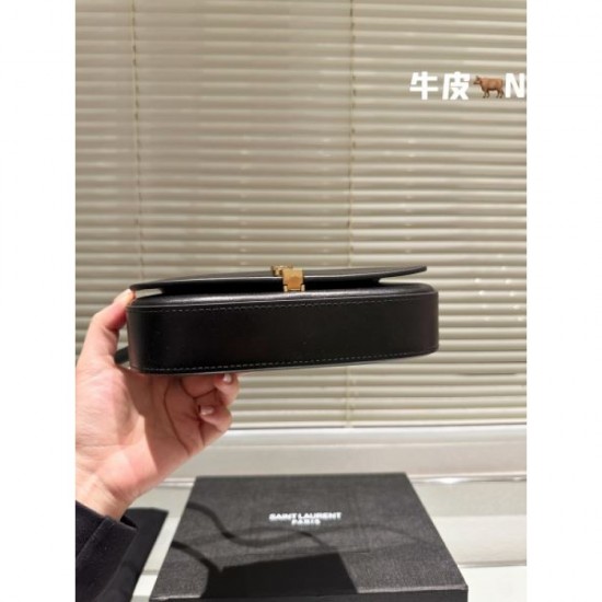 Holiday Limited 2024SS Tote Bag YSL Yves Saint Laurent Holiday Limited 2024SS Tote Bag YSL Yves Saint Laurent