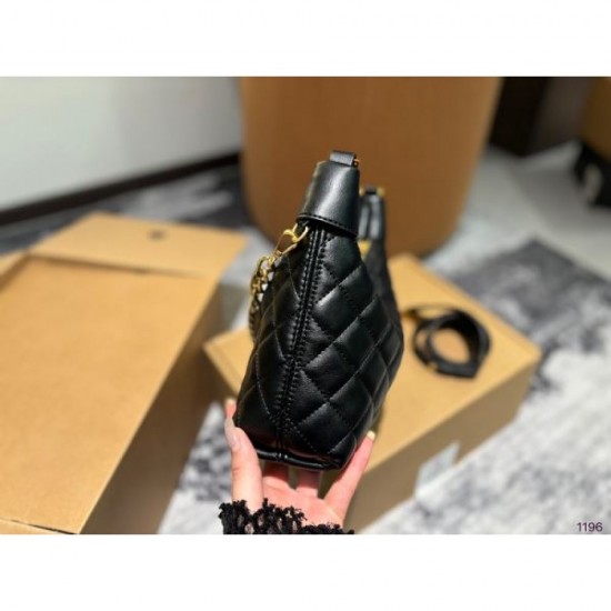 Outstanding Freshness 2024SS Tote Bag YSL Yves Saint Laurent Outstanding Freshness 2024SS Tote Bag YSL Yves Saint Laurent