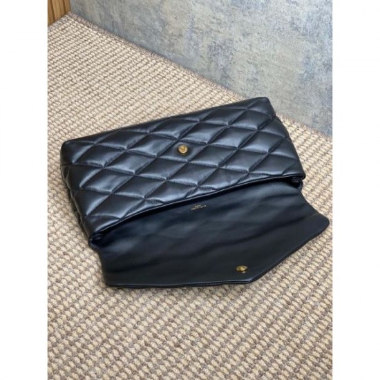 Hard to obtain 2024SS clutch bag YSL Yves Saint Laurent Hard to obtain 2024SS clutch bag YSL Yves Saint Laurent