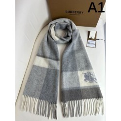 2024FW Scarf BURBERRY You can rest assured that you can see a glimpse from Burberry tops.