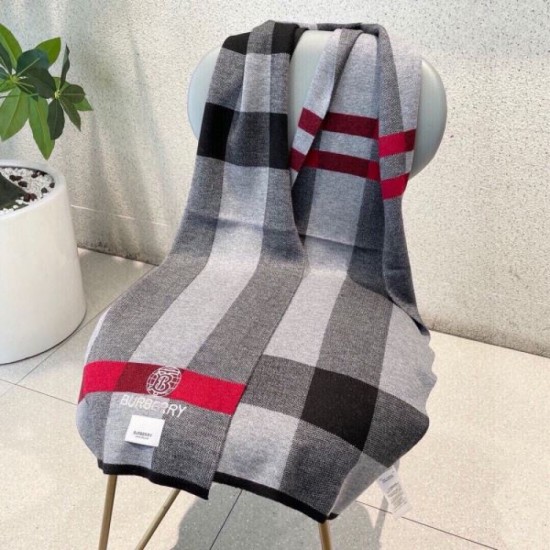 2024FW Scarf BURBERRY Finished with a sexy style 2024FW Scarf BURBERRY Finished with a sexy style
