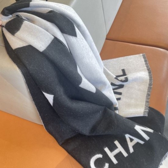 2024FW Scarf CHANEL A must-have item for fashion people 2024FW Scarf CHANEL A must-have item for fashion people