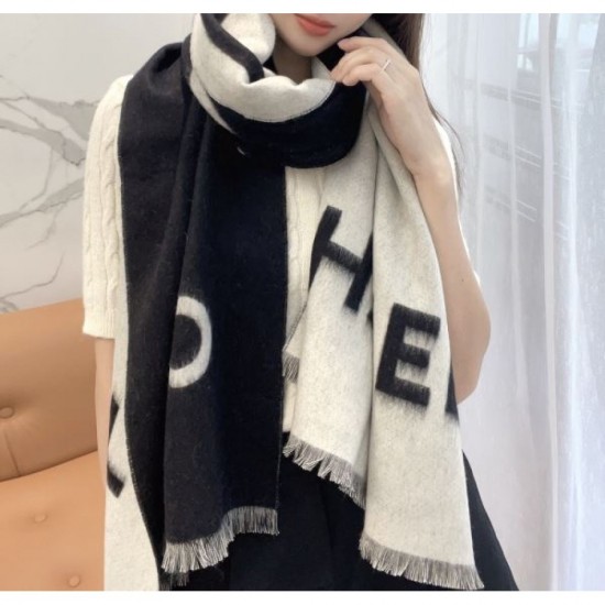 2024FW Scarf CHANEL CHANEL Will be useful for this fall/winter coordination 2024FW Scarf CHANEL CHANEL Will be useful for this fall/winter coordination