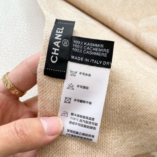 2024FW Scarf CHANEL CHANEL Autumn/Winter Season Continuing Trend New Arrival 2024FW Scarf CHANEL CHANEL Autumn/Winter Season Continuing Trend New Arrival