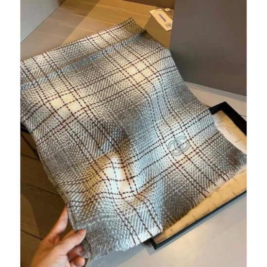2024FW Scarf CHANEL Newly released from Chanel qiud items! 2024FW Scarf CHANEL Newly released from Chanel qiud items!
