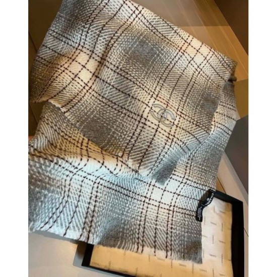2024FW Scarf CHANEL Newly released from Chanel qiud items! 2024FW Scarf CHANEL Newly released from Chanel qiud items!