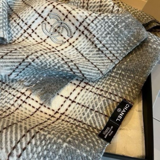 2024FW Scarf CHANEL Newly released from Chanel qiud items! 2024FW Scarf CHANEL Newly released from Chanel qiud items!
