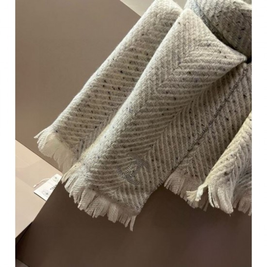 2024FW Scarf CHANEL Recommended tops for fall and winter 2024FW Scarf CHANEL Recommended tops for fall and winter