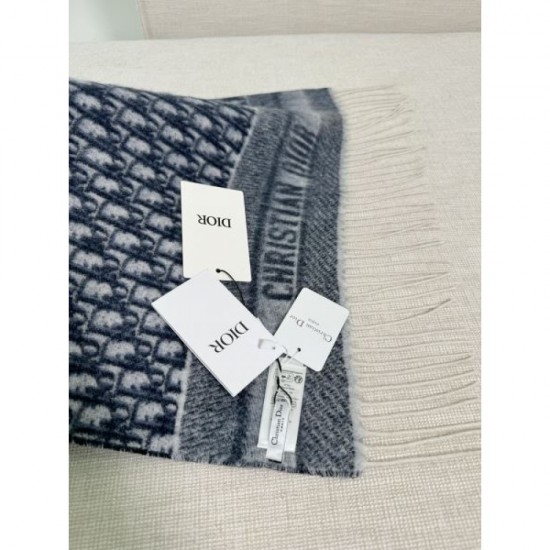 2024FW Scarf DIOR New this season! Adults are also welcome! 2024FW Scarf DIOR New this season! Adults are also welcome!