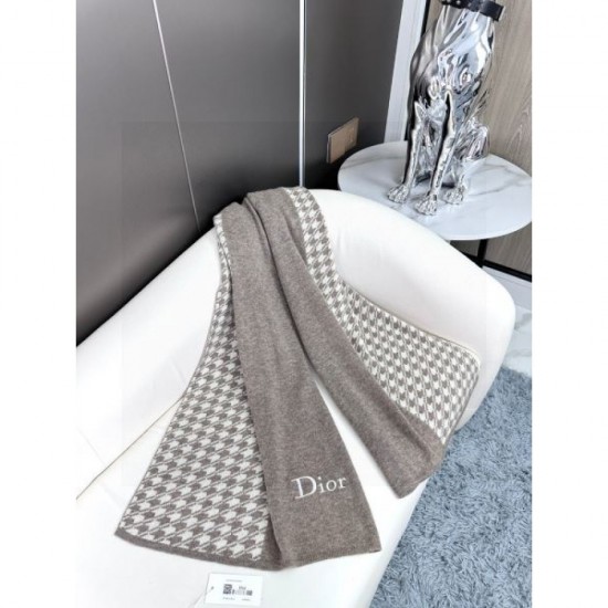2024FW Scarf DIOR Keywords to make you look stylish 2024FW Scarf DIOR Keywords to make you look stylish
