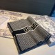 2024FW Scarf DIOR Dior is now very popular among celebrities. 2024FW Scarf DIOR Dior is now very popular among celebrities.